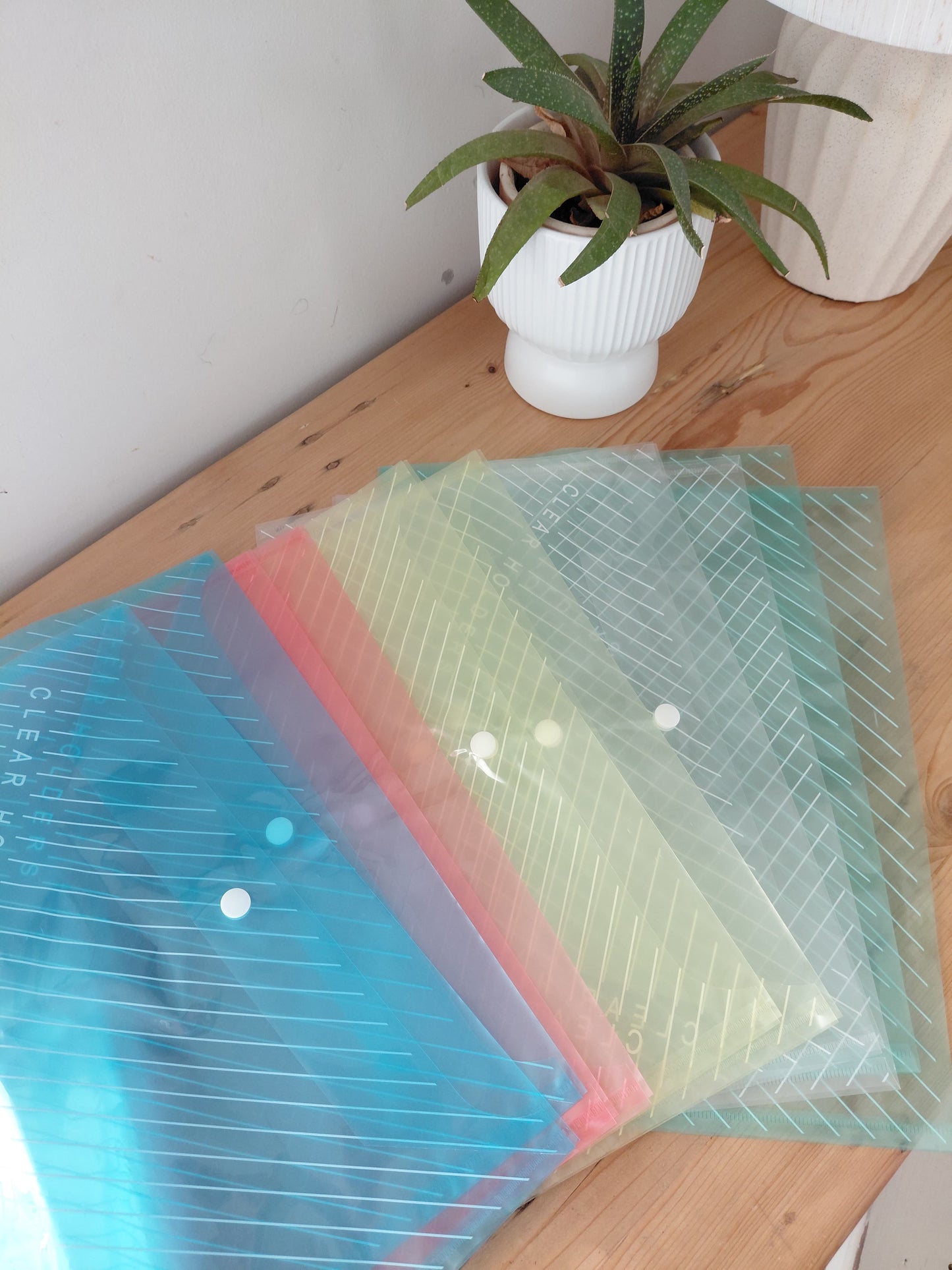 Kleurvolle Plastiek Lêers A4 - Stel van 10 met Drukknoppies